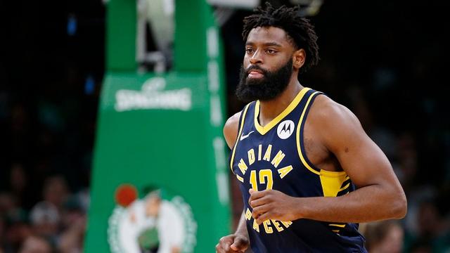 关于德甲赛程吃紧，密尔沃基雄鹿加时末段豪取连胜，悬念犹存，赛程密集仍需轮换的信息